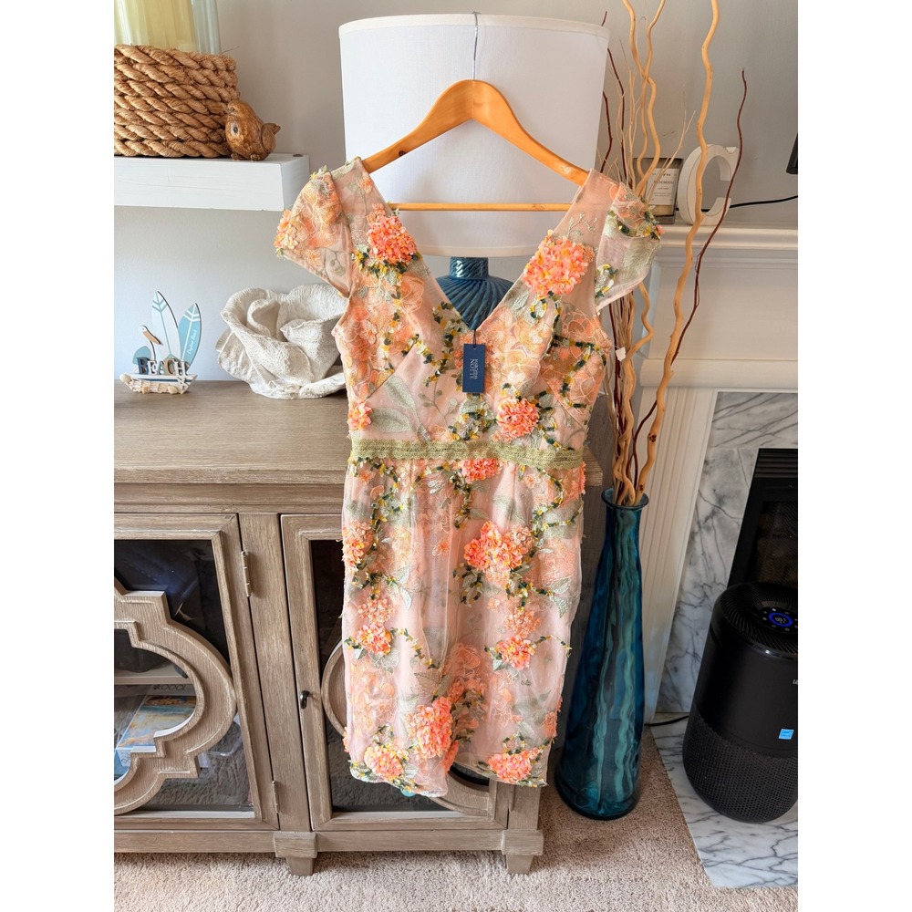Marchesa Notte Floral Embroidered 3D Applique Dress Peach Womens 4 (H1)